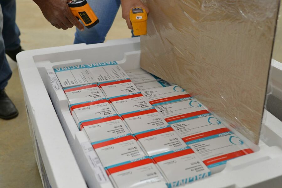 Goiás recebe mais 188.030 vacinas contra Covid-19