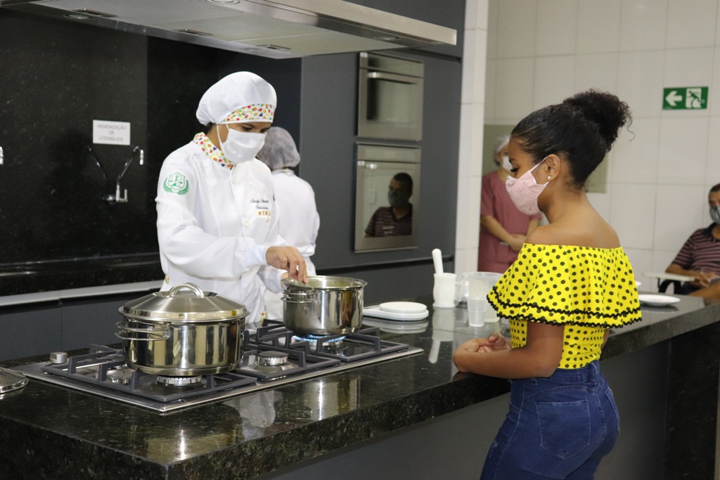 HGG retoma atividades da cozinha experimental do Centro de Atenção ao Diabético