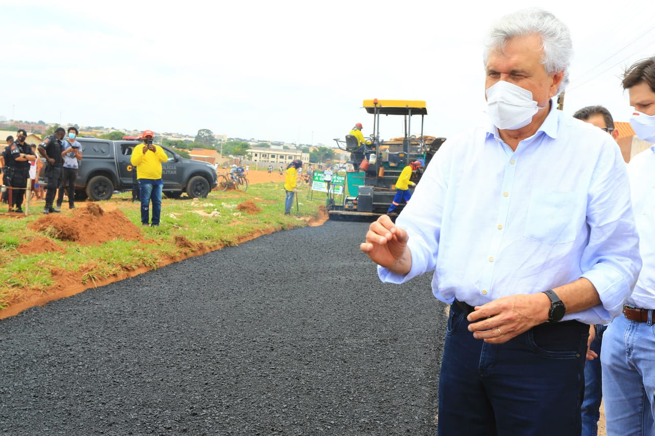 Governo leva benefícios a Águas Lindas