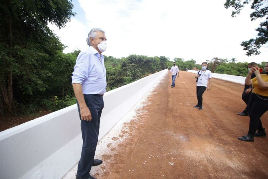 “Esperavam a ponte há 20 anos”, diz Caiado sobre a estrutura na GO-484