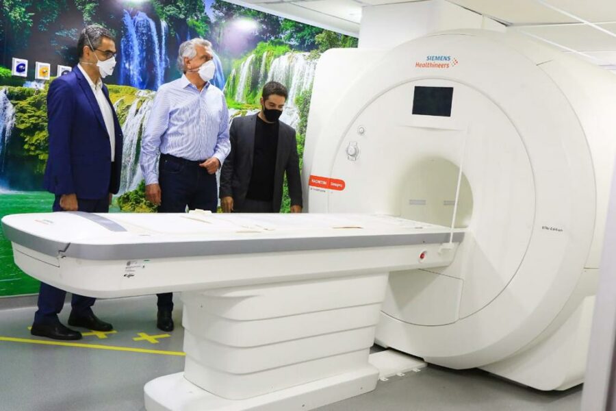 Caiado entrega renovação do parque tecnológico do HGG, com investimento de R$ 16 milhões