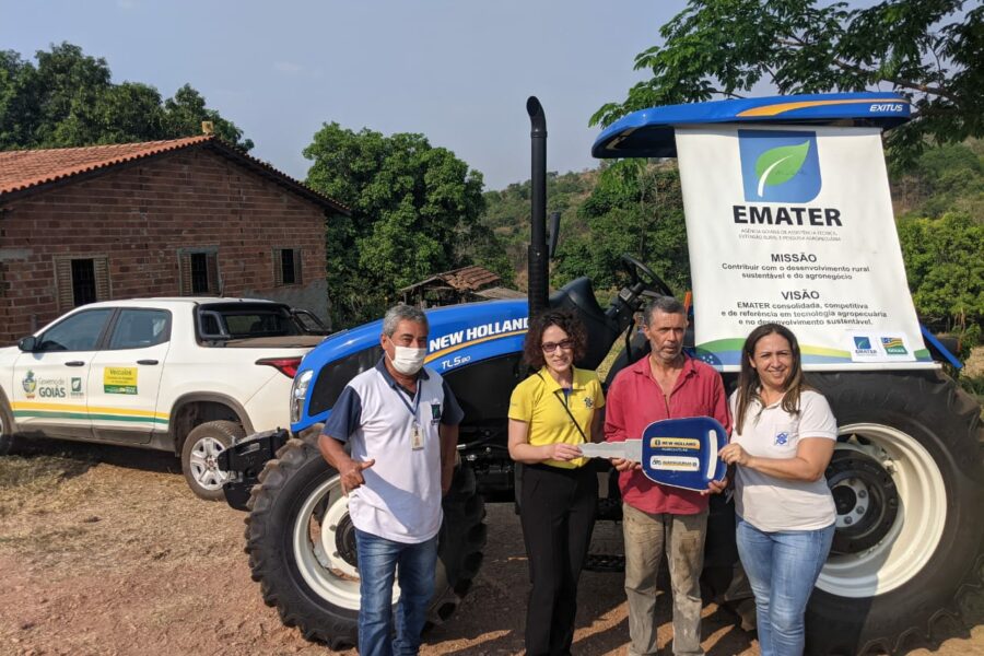 Agricultor familiar consegue financiar trator com projeto elaborado pela Emater
