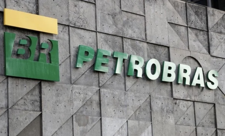 Petrobras aumenta preços da gasolina e do gás de botijão em mais de 7%