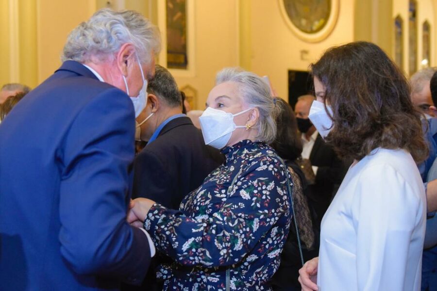 “Iris, a grande escola que os goianos e o Brasil reconhecem”, diz Caiado durante missa de 7º dia