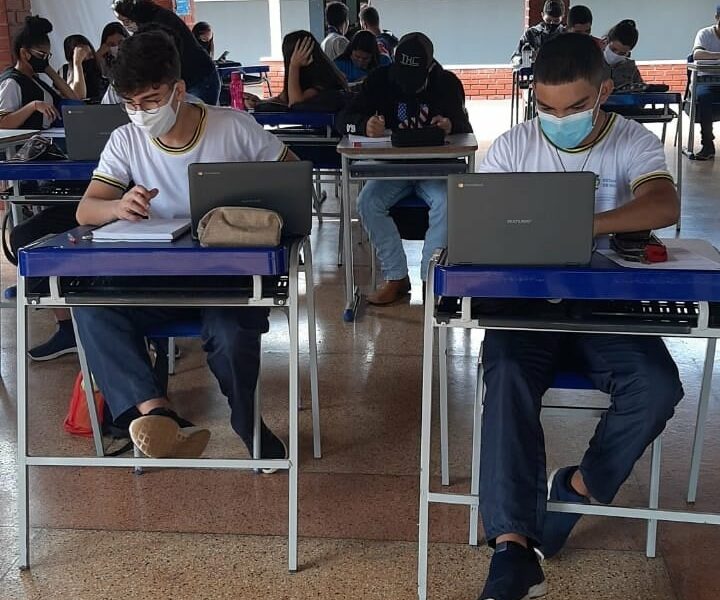 Alunos são mobilizados para o segundo dia das provas do Enem