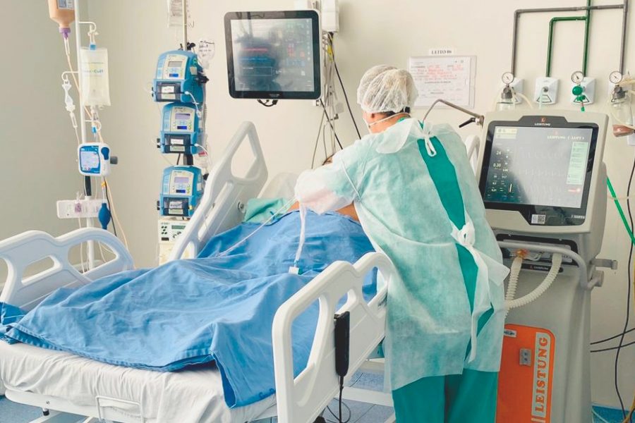 Goiás tem 910.904 casos de Covid-19 e 24.348 mortes