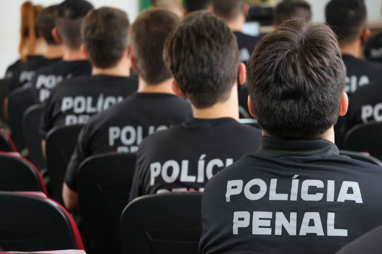 Estado concede progressão a 1.361 policiais penais