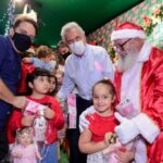 Caiado participa do encerramento do Natal de Coração, em Anápolis