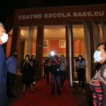 “Entrego ao povo goiano o Teatro Escola Basileu França”, diz Caiado na reinauguração