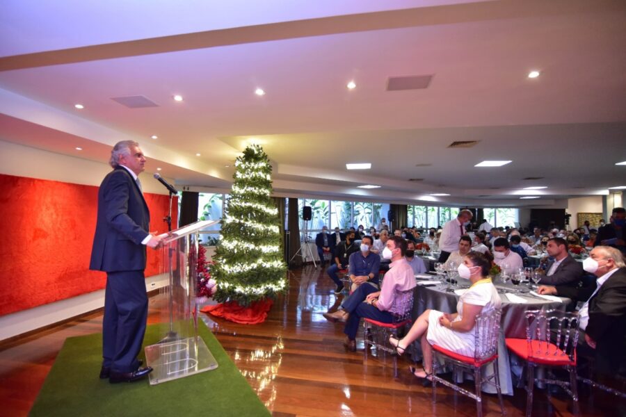 Caiado celebra Sistema Ipê e anuncia concurso para Semad