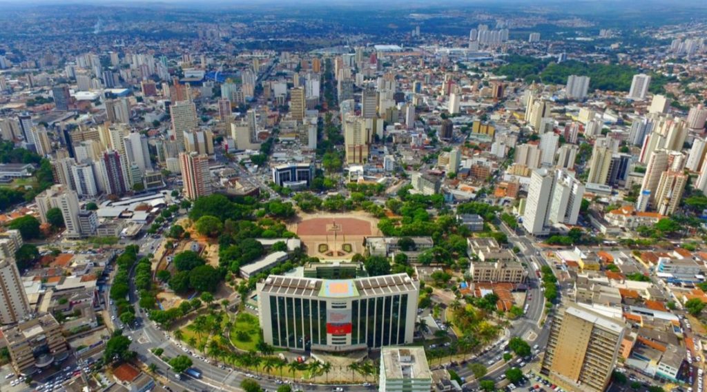 Calor e umidade trazem chuvas de verão a Goiás