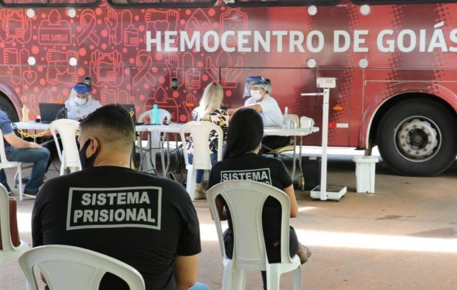 Polícia Penal recebe unidade móvel do Hemocentro