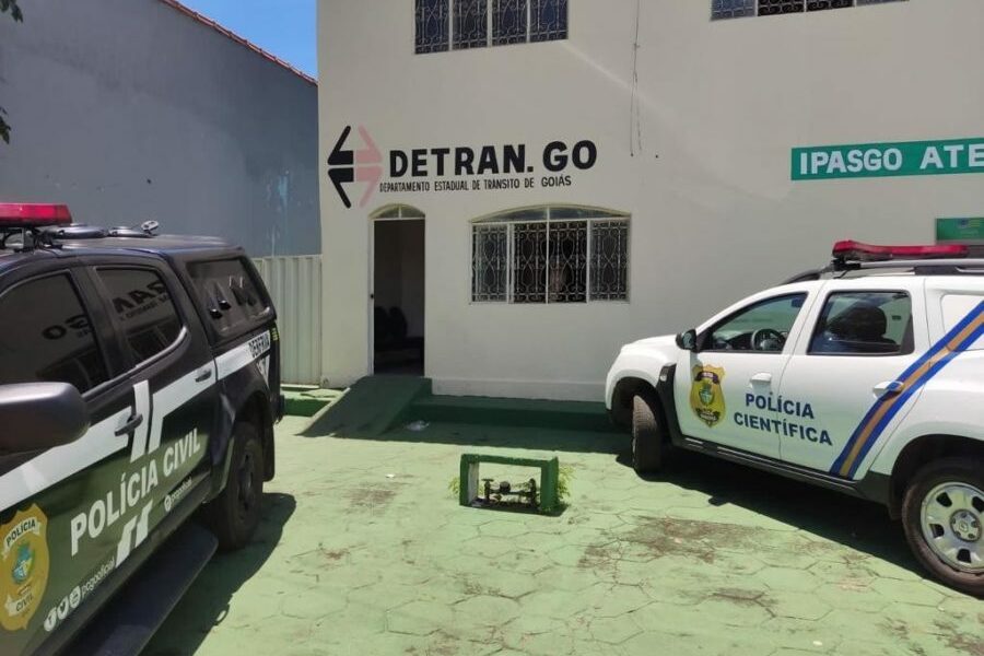 Operação Locatário Infiel prende dupla suspeita de aplicar golpes na transferência de veículos