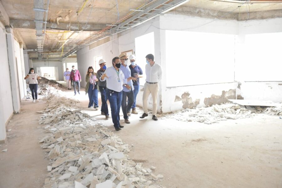 Goinfra assina ordem de serviço para ampliar e concluir obras de hospital no Entorno