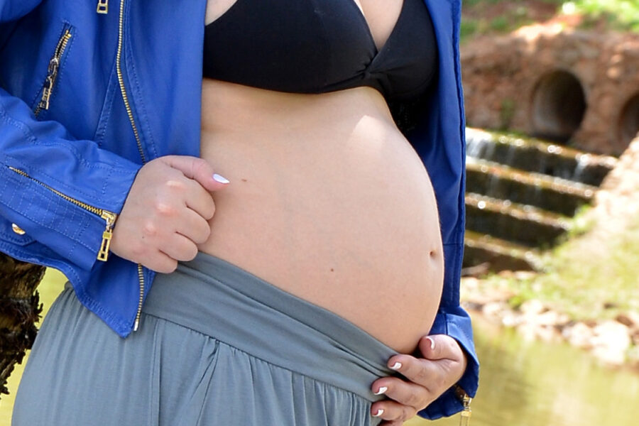 Gravidez na adolescência aumenta riscos para mãe e feto
