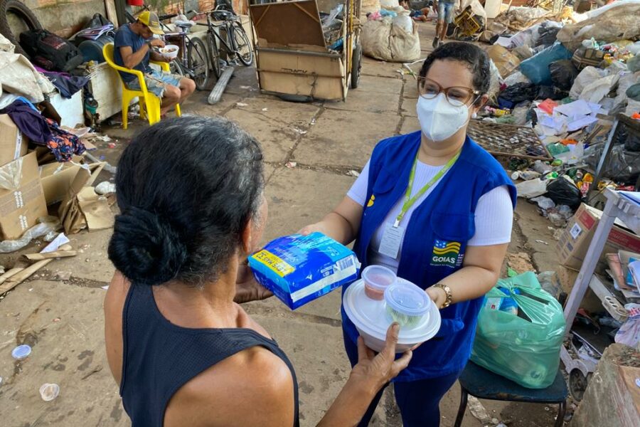 OVG e Seds distribuem 194 mil refeições para refugiados e pessoas em situação de rua
