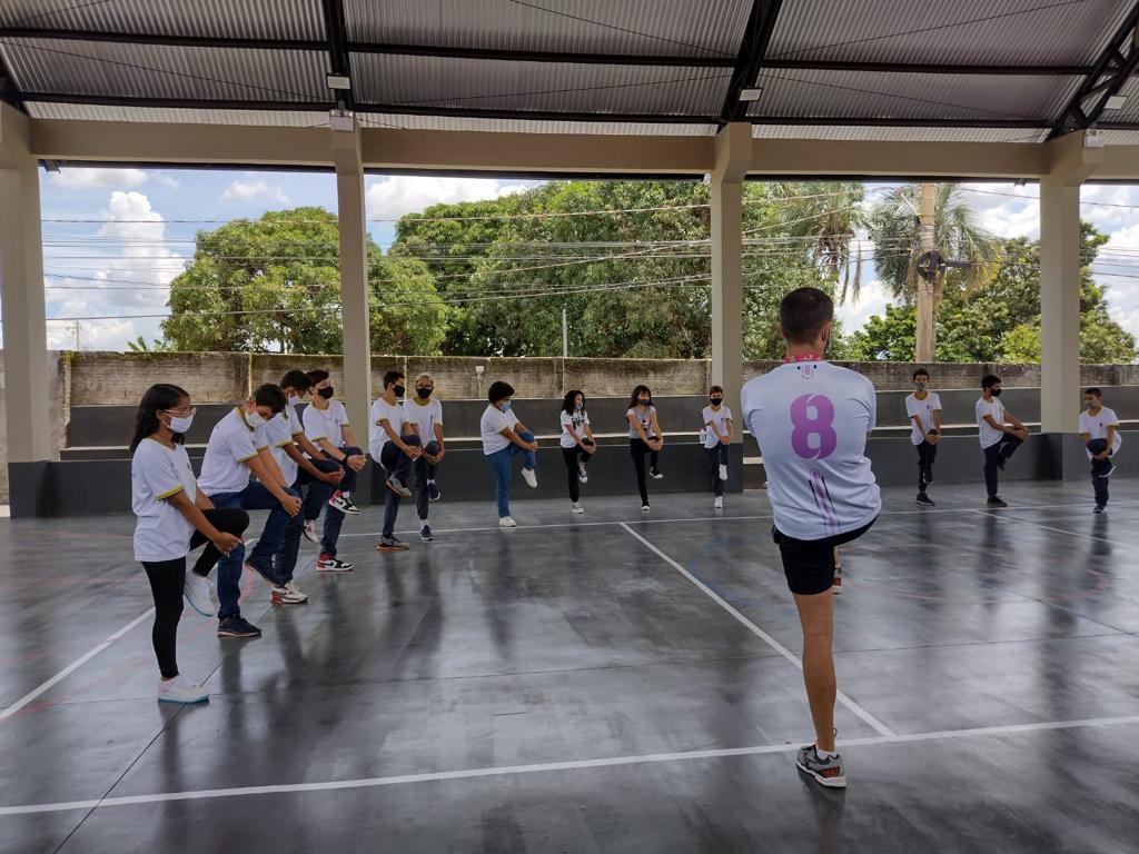 Em Aparecida de Goiânia, finalizadas obras de três quadras esportivas em escolas estaduais