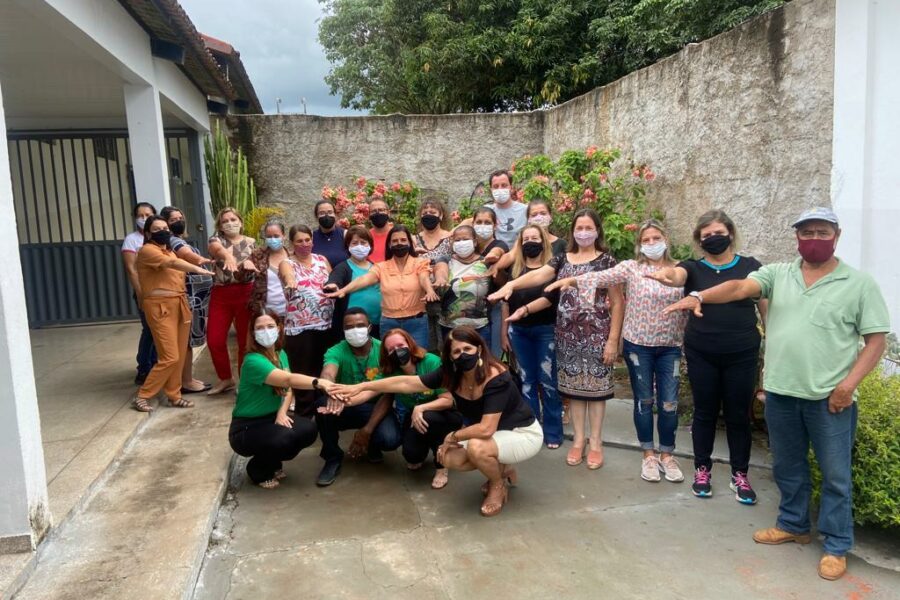 Rodas reflexivas de Escuta e Acolhimento são oferecidas para a comunidade escolar