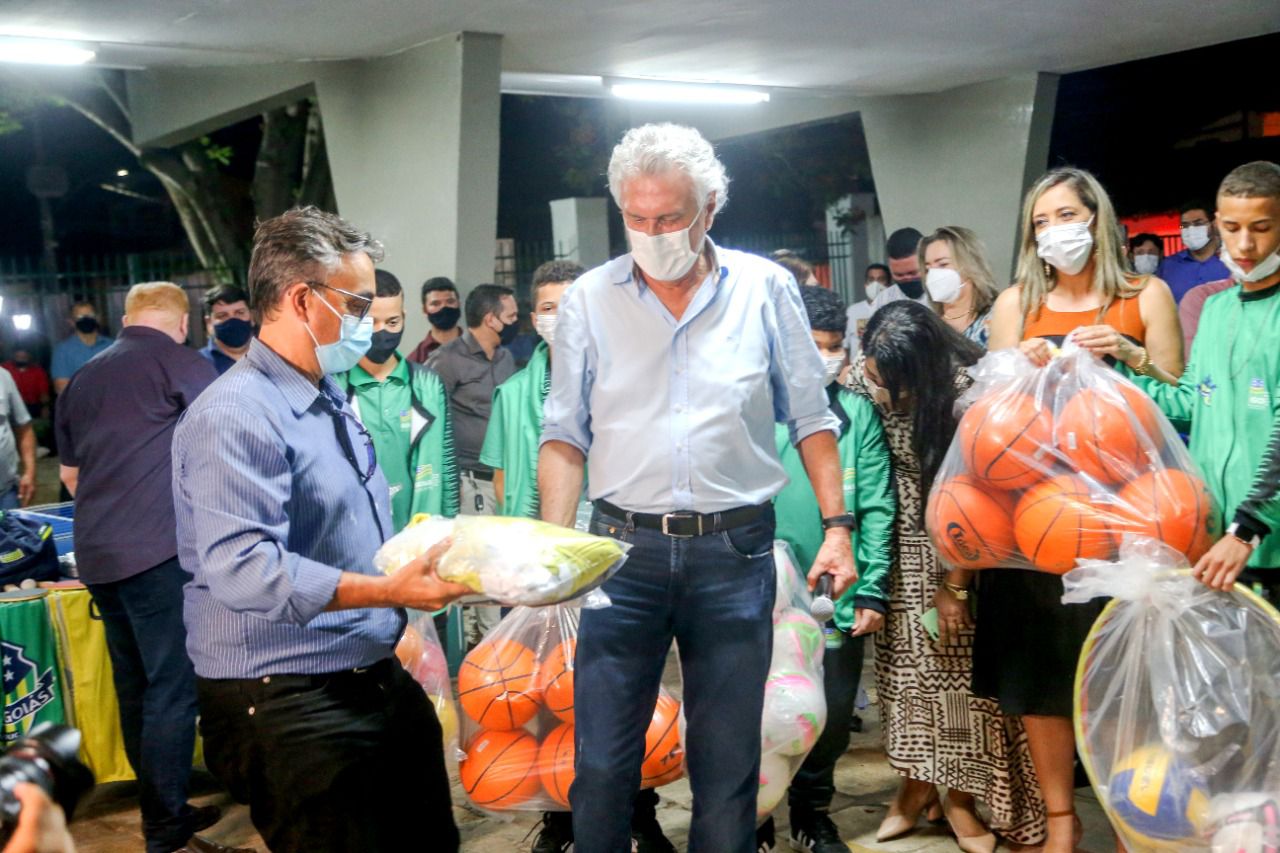 Educação investe R$ 6,6 milhões em aquisição de materiais esportivos