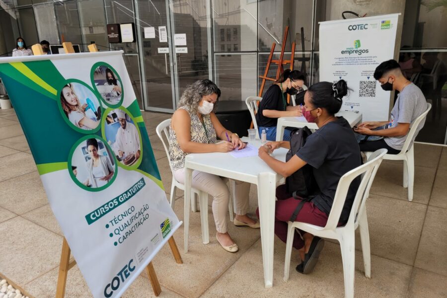 Feira de Empregos + Social terá 3 mil vagas de trabalho e serviços gratuitos