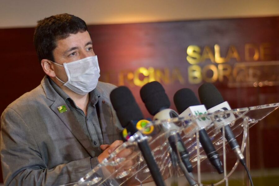 Governo de Goiás deve fechar reajuste para servidores na próxima semana