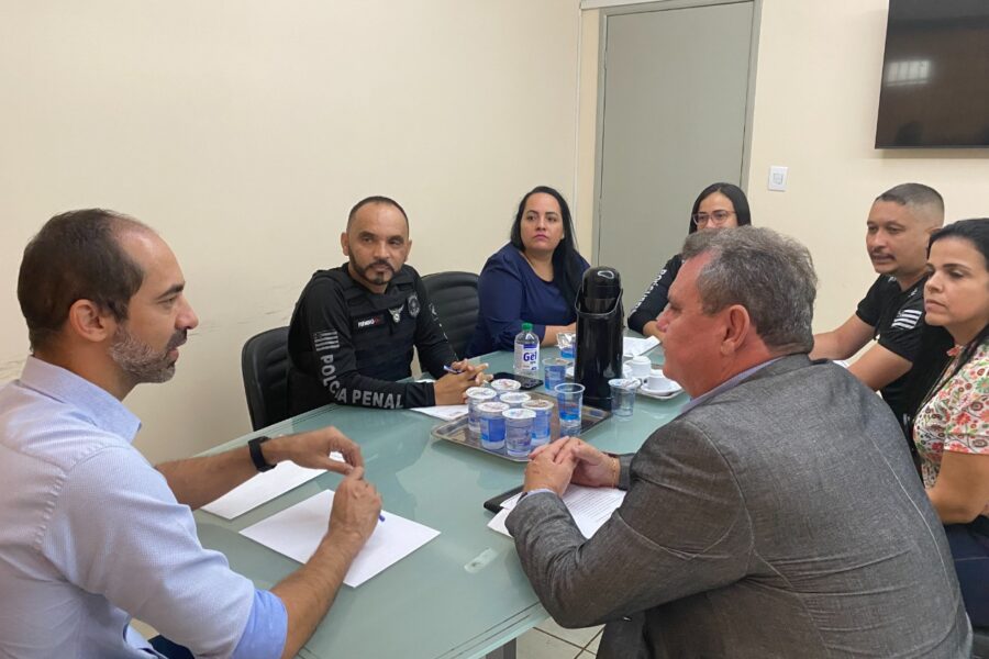 DGAP assina termo para até 150 vagas de trabalho para detentos, em Senador Canedo