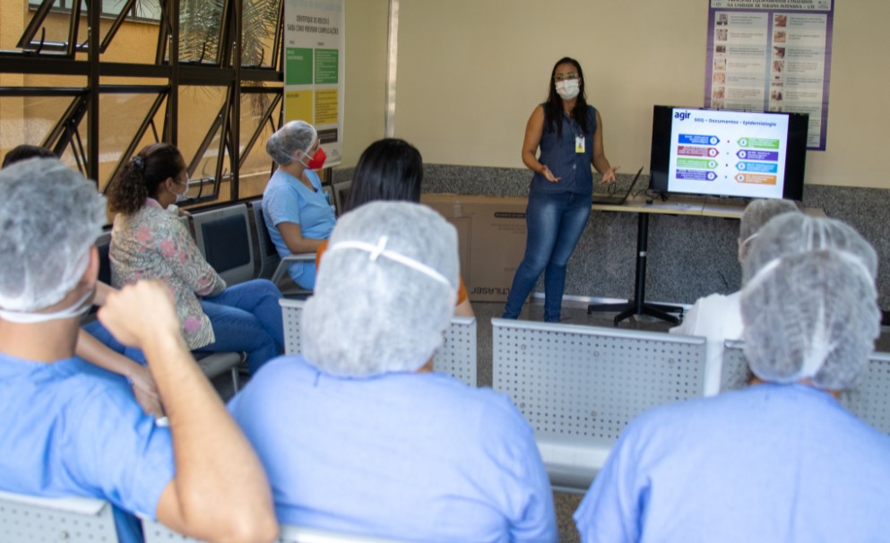 Crer realiza capacitação sobre vigilância epidemiológica aos colaboradores