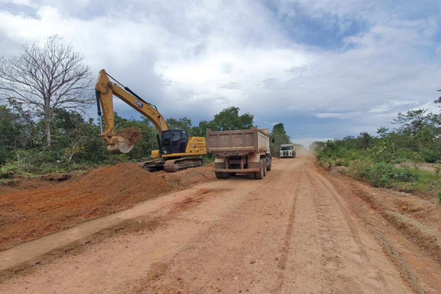 Goinfra executa obras na estrada municipal que liga Cavalcante a Colinas do Sul