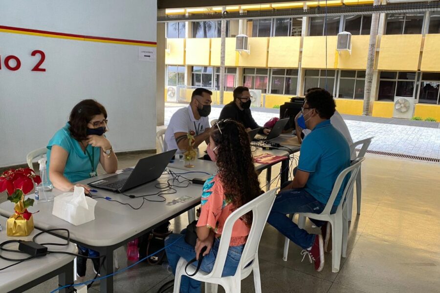 Governo promove Feira de Empregos com 3 mil vagas