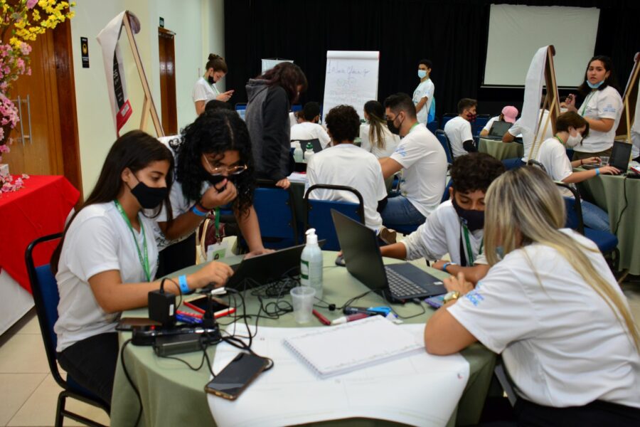 Sedi realiza evento sobre programação computacional em Pirenópolis