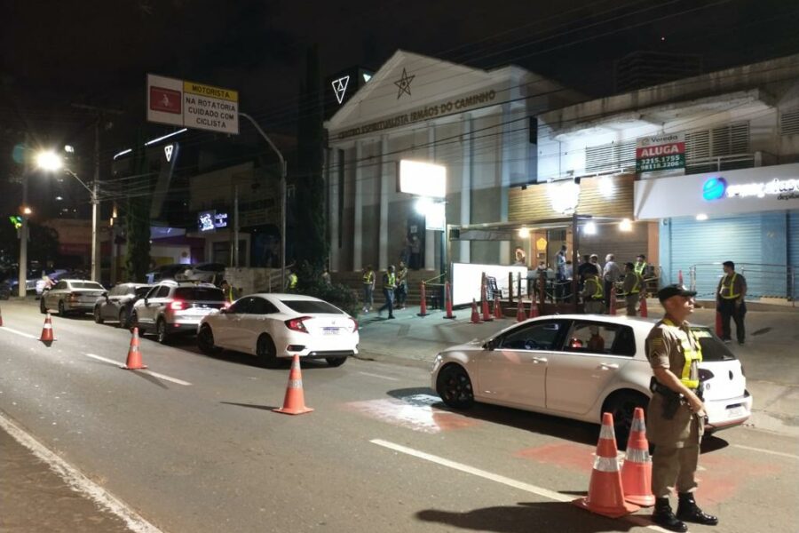 Balada Responsável autua 170 pessoas por embriaguez no fim de semana, em Goiânia
