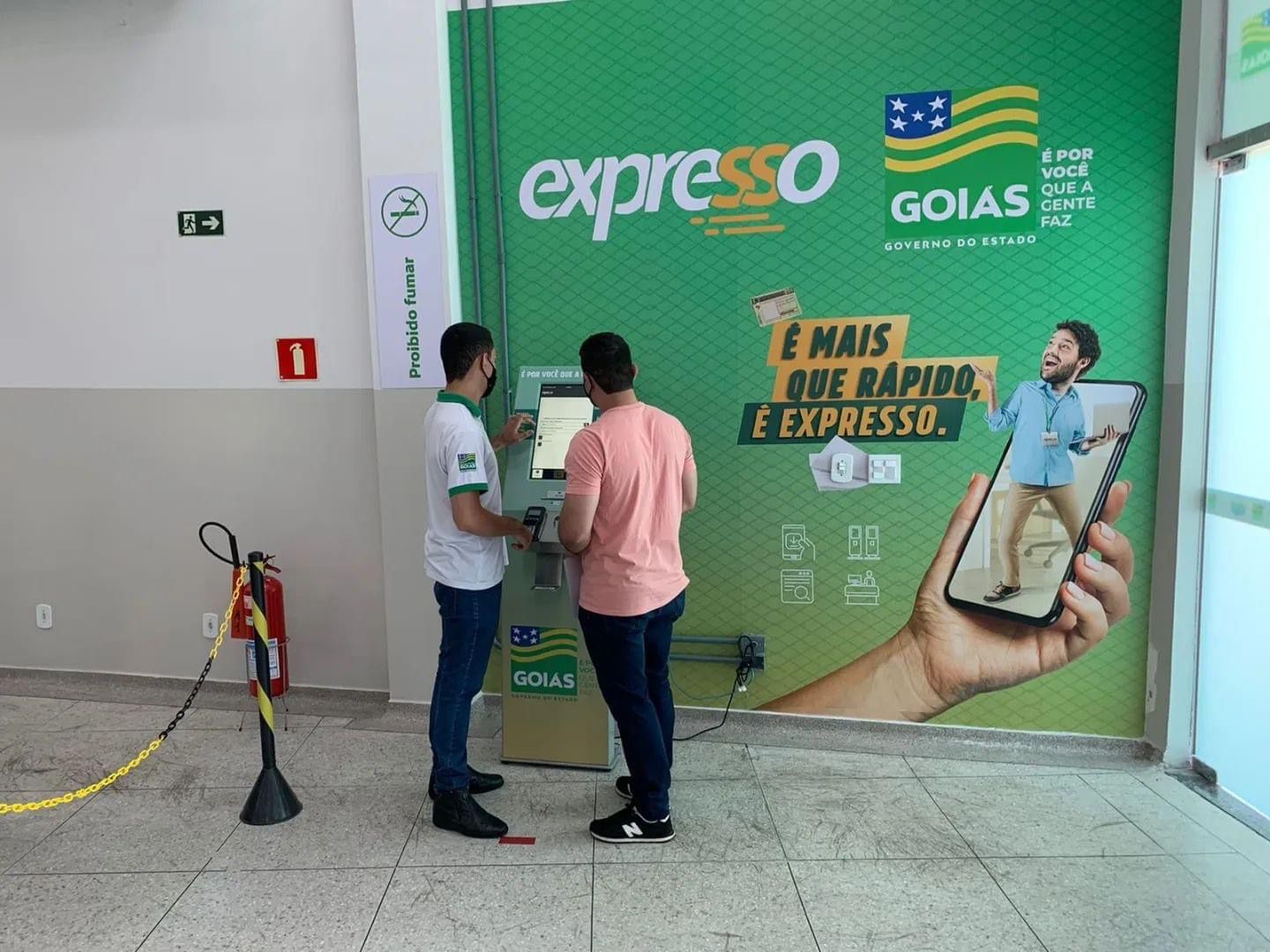 Programa Expresso completa um ano com 1,3 milhão de serviços no formato digital