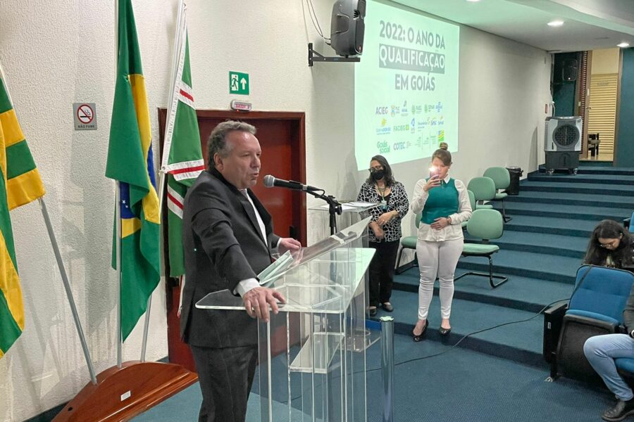 Retomada lança pacote de ações para qualificação profissional em todo o Estado