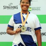 Atleta da UEG ganha medalha de ouro nos JUBs