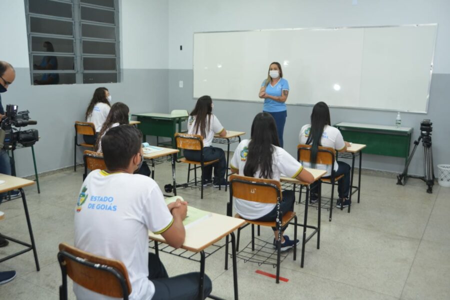 Educação realiza Semana de Orientação Vocacional para alunos do ensino médio