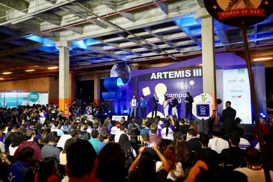 Caiado celebra recorde de público da 4ª Campus Party, que atraiu 150 mil pessoas