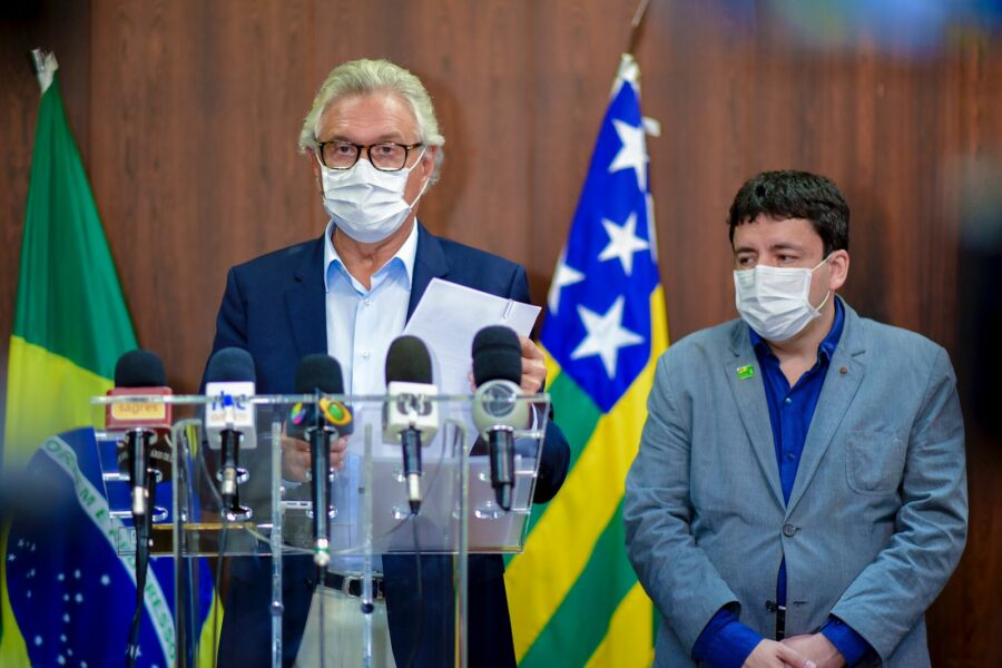 Governador recebe imprensa para falar do ICMS do combustível