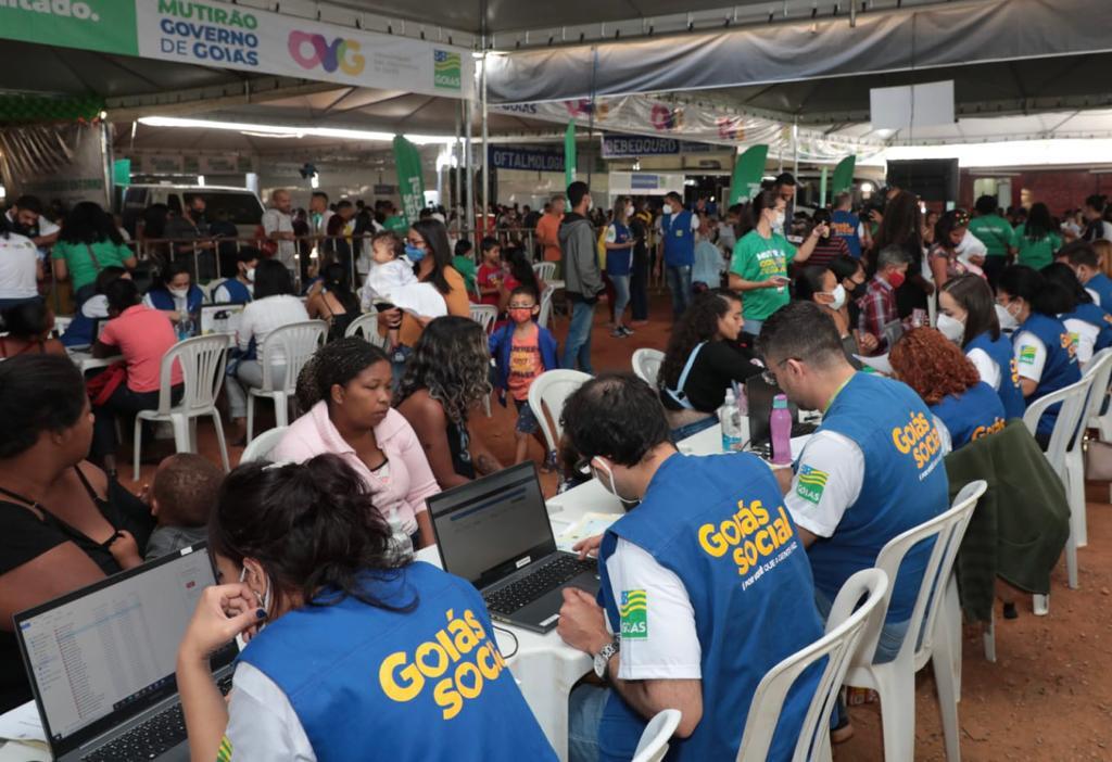 OVG Perto de Você marca presença em ação do Goiás Social em Valparaíso
