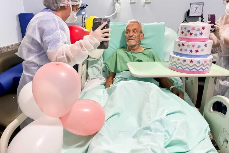 Em trabalho de humanização, Crer celebra aniversário de paciente internado