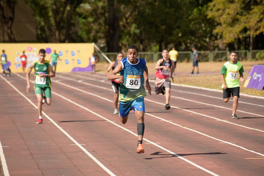 Goiás fecha participação em regional das Paralimpíadas Escolares com 48 medalhas