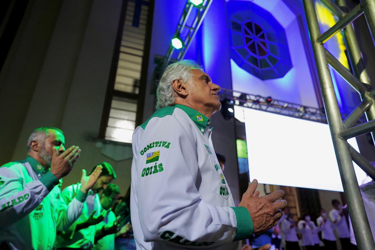 Caiado participa da missa campal de Nossa Senhora D’Abadia, em Piracanjuba