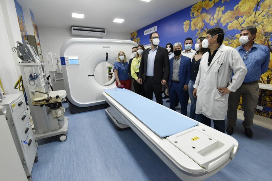 Hugo recebe novo tomógrafo, raios-x digital e reforma do setor de esterilização