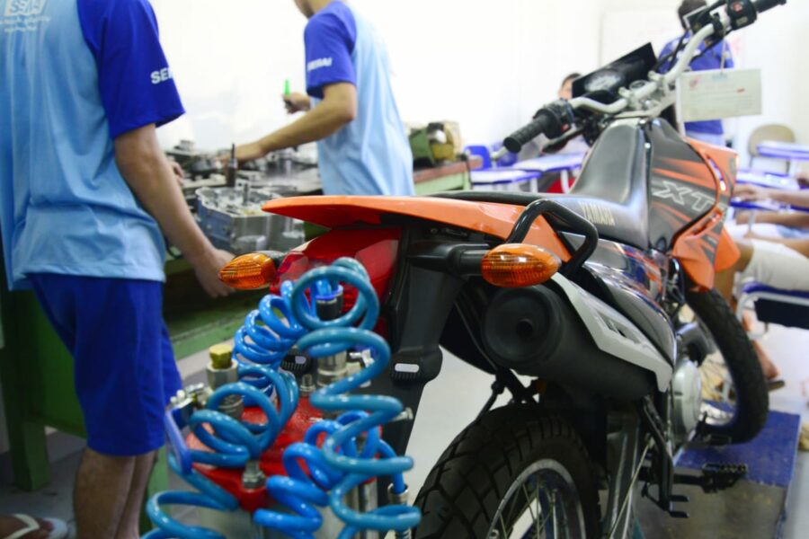 Seds forma jovens do Socioeducativo em Mecânica de Motocicletas