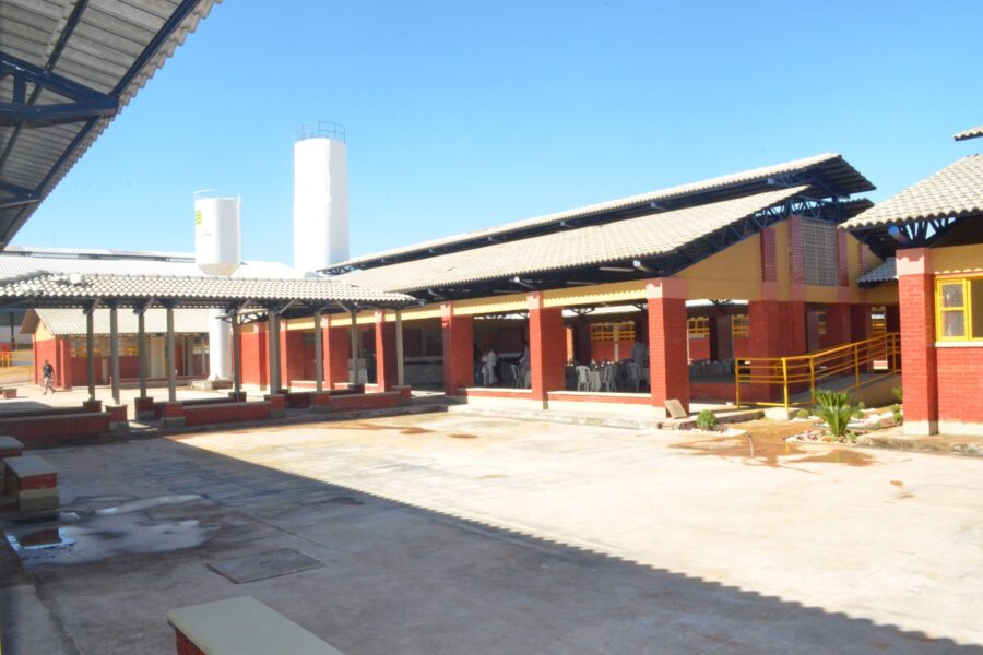 Escolas estaduais têm aulas suspensas nesta sexta-feira