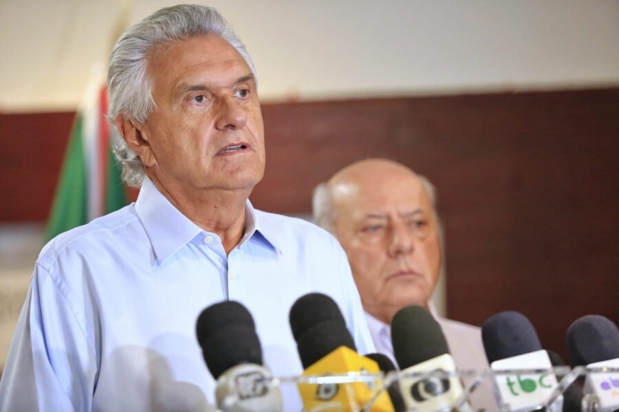 Caiado cobra Enel para manter serviços até o fim da concessão