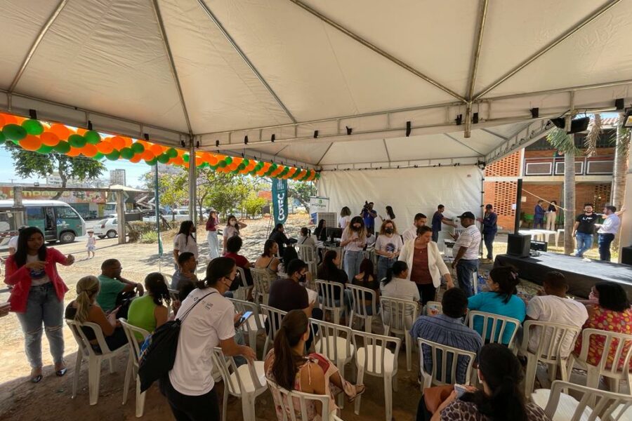 Feirão de Empregos oferta 10 mil vagas de trabalho e cursos profissionalizantes