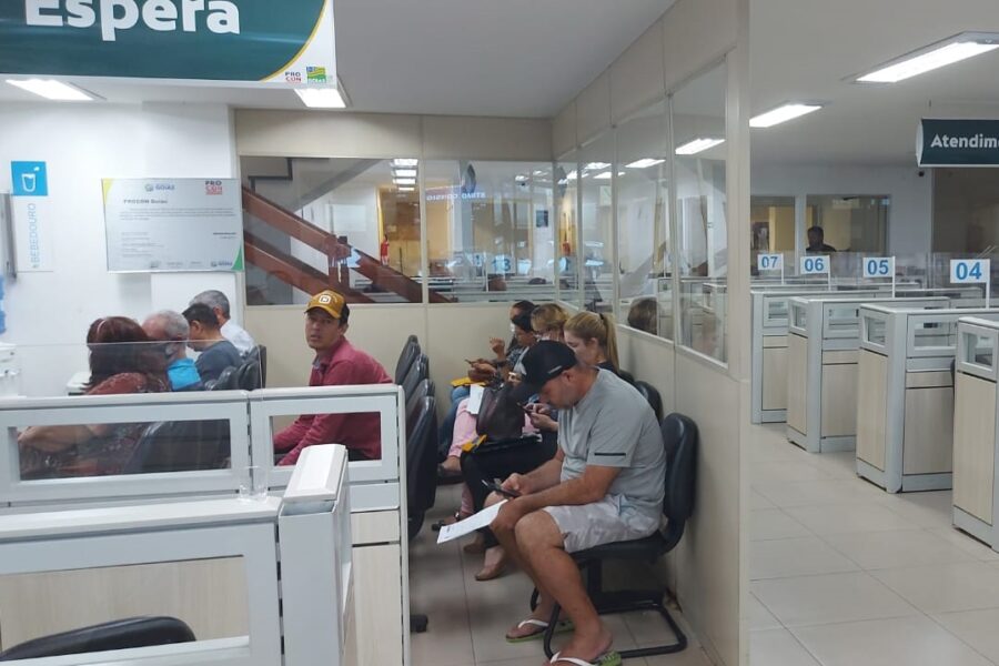 Procon alerta aposentados e pensionistas para golpe do empréstimo consignado