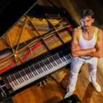 Teatro Goiânia recebe concerto de piano com sucessos da banda Queen