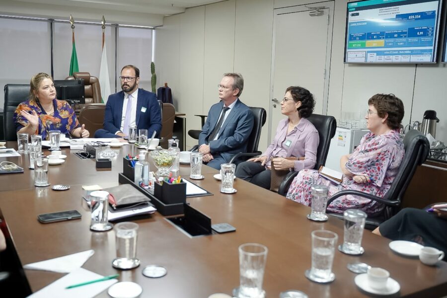 Governos de Goiás e DF discutem avanços na saúde do Entorno