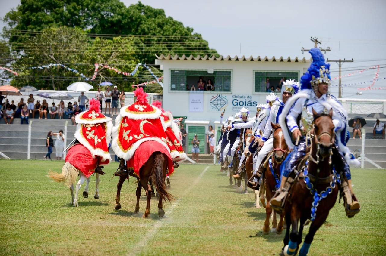 Caiado participa do encerramento das Cavalhadas 2022 na cidade de Goiás￼